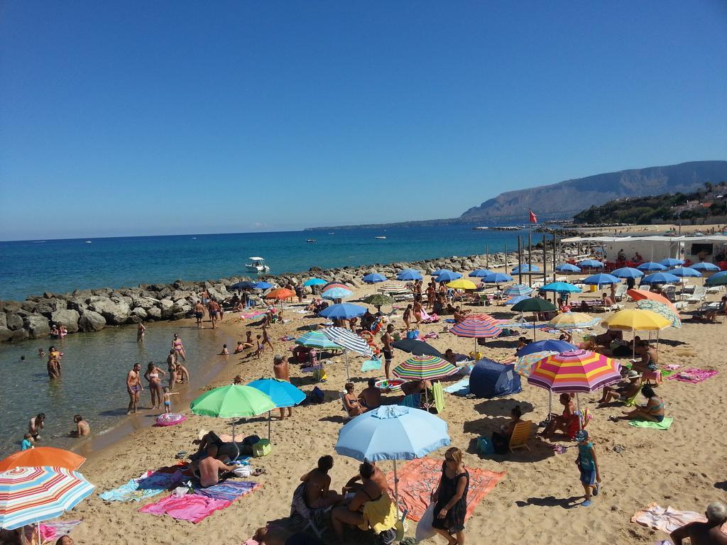 Casa Vacanze Daisy Trappeto  Dış mekan fotoğraf